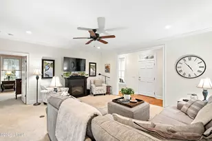 28 Barnwell Dr, Beaufort, SC 29907 - Photo 6