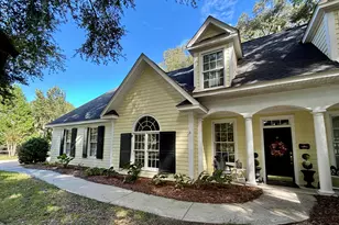 28 Barnwell Dr, Beaufort, SC 29907 - Photo 4