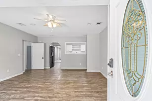 13 Marshland Rd, Hilton Head, SC 29926 - Photo 2