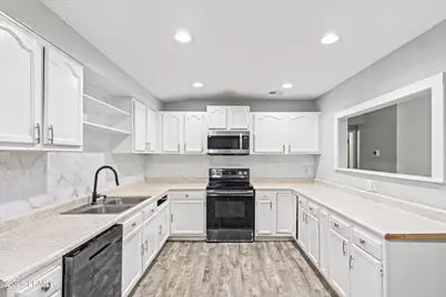 13 Marshland Road, Hilton Head, SC 29926 - Photo 6