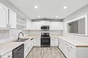 13 Marshland Rd, Hilton Head, SC 29926 - Photo 6