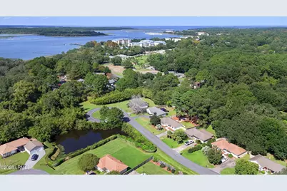 14 Rebecca Circle, Hilton Head, SC 29926 - Photo 2