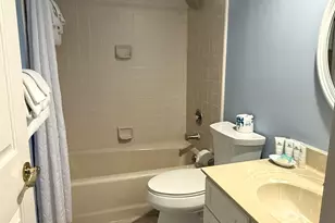 105 Southwind Dr, Hilton Head, SC 29928 - Photo 16