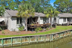 226 S Sea Pines Dr, Hilton Head Island, SC 29928 - Photo 38