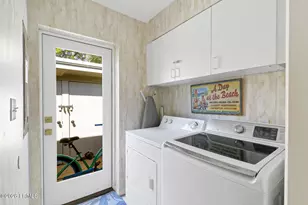226 S Sea Pines Dr, Hilton Head, SC 29928 - Photo 16