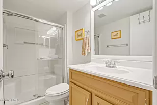 226 S Sea Pines Dr, Hilton Head, SC 29928 - Photo 22