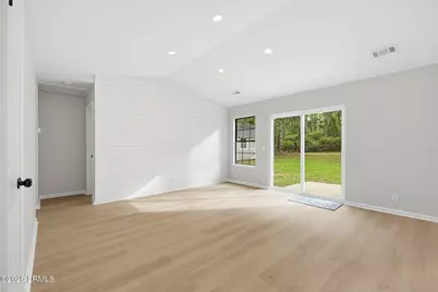 206 Middle Road, Beaufort, SC 29907 - Photo 8
