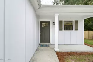 206 Middle Rd, Beaufort, SC 29907 - Photo 6