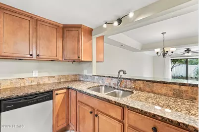 2 William Hilton Parkway #501, Hilton Head Island, SC 29926 - Photo 6