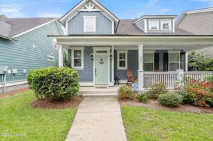 327 Cockle Ln, Beaufort, SC 29906 - Photo 1