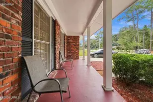 3000 Dogwood St, Beaufort, SC 29906 - Photo 2