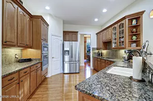 102 Hampton Hall Blvd, Bluffton, SC 29910 - Photo 8