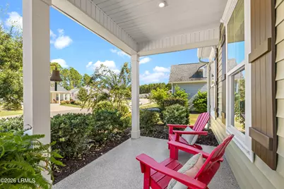 125 Carolina Oaks Avenue, Bluffton, SC 29909 - Photo 2