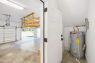 111 Marsh Dr, Beaufort, SC 29907 - Photo 44