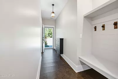 111 Marsh Drive, Beaufort, SC 29907 - Photo 6