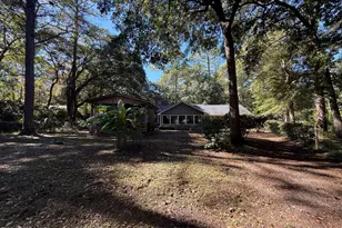 54 Wade Hampton Dr, Beaufort, SC 29907 - Photo 4