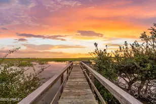 655 Island Cir E, Saint Helena Island, SC 29920 - Photo 2