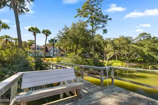 655 Island Cir E, Saint Helena Island, SC 29920 - Photo 42