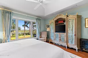655 Island Cir E, Saint Helena Island, SC 29920 - Photo 20