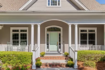 655 Island Circle E, Saint Helena Island, SC 29920 - Photo 4