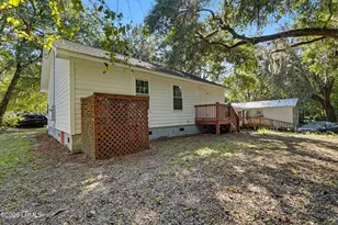 1254 Ribaut Rd, Beaufort, SC 29902 - Photo 26