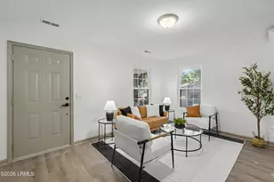 1254 Ribaut Rd, Beaufort, SC 29902 - Photo 4