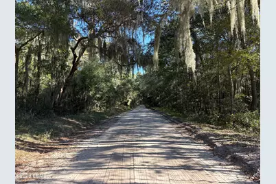 37 McLane Street, Saint Helena Island, SC 29920 - Photo 2