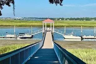 17 Newpoint Rd, Beaufort, SC 29907 - Photo 56