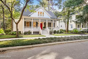 17 Newpoint Rd, Beaufort, SC 29907 - Photo 2