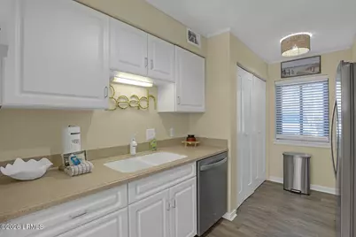 25 Deallyon Avenue #103, Hilton Head Island, SC 29928 - Photo 12