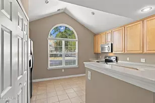 327 Cross Rd, Bluffton, SC 29910 - Photo 6