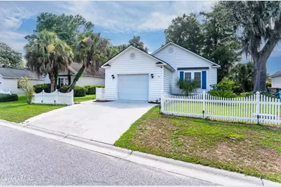 42 White Pond Boulevard, Beaufort, SC 29902 - Photo 1