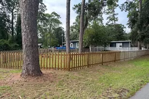 2103 Wilson Dr, Beaufort, SC 29902 - Photo 1