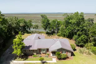 992 Broad River Dr, Beaufort, SC 29906 - Photo 1