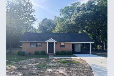 582 Parkwood Terrace, Allendale, SC 29810 - Photo 1