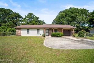 1970 Pulaski Dr, Beaufort, SC 29906 - Photo 1