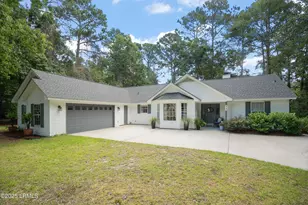 24 Thomas Sumter St, Beaufort, SC 29907 - Photo 1