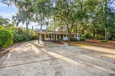 1711 Narcissus Lane, Beaufort, SC 29902 - Photo 1