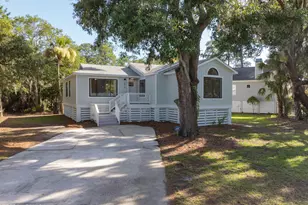 2919 Waters Edge Ct W, Beaufort, SC 29902 - Photo 1