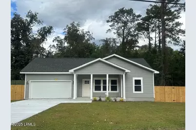 101 Bonaire Circle N, Beaufort, SC 29906 - Photo 1