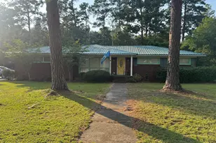 210 Cain St, Hampton, SC 29924 - Photo 1