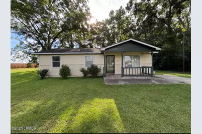 1076 Aiken Avenue S, Fairfax, SC 29827 - Photo 1