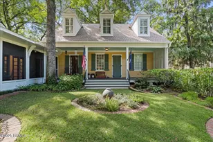 16 Fraser St, Beaufort, SC 29907 - Photo 1