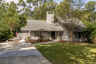 8 Chickadee Rd, Hilton Head, SC 29926 - Photo 1