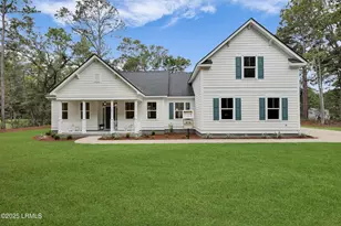 125 Middle Rd, Saint Helena Island, SC 29907 - Photo 1