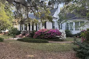 2102 North St, Beaufort, SC 29902 - Photo 1