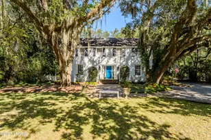 2507 Fripp St, Beaufort, SC 29902 - Photo 1