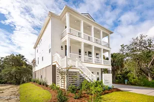 2939 Marshfront Dr, Beaufort, SC 29902 - Photo 1