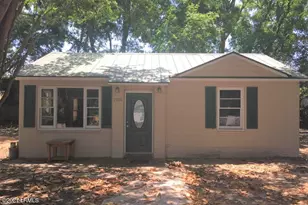 2906 Polk St, Beaufort, SC 29902 - Photo 1
