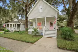 1017 14th St, Port Royal, SC 29935 - Photo 1